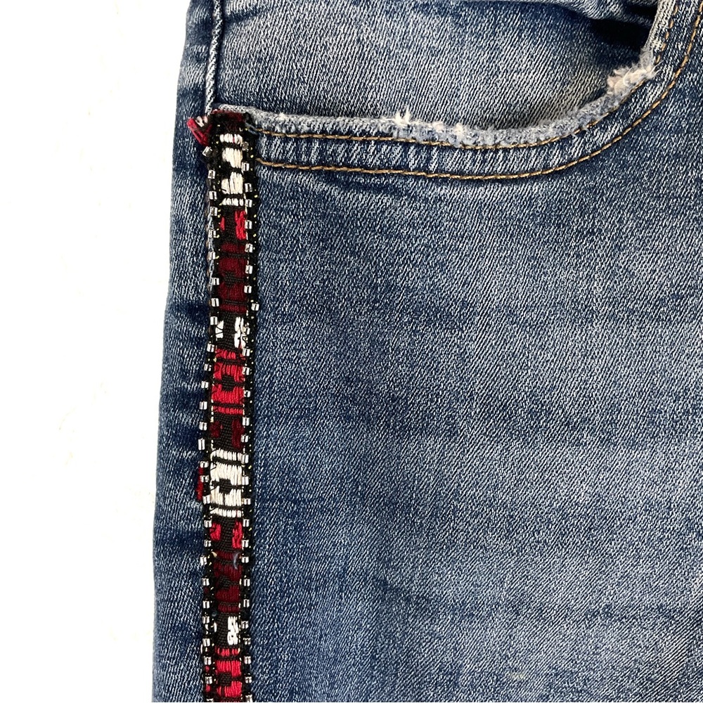 Zara Embellished Mid Rise Skinny Jeans - Picture 2 of 4